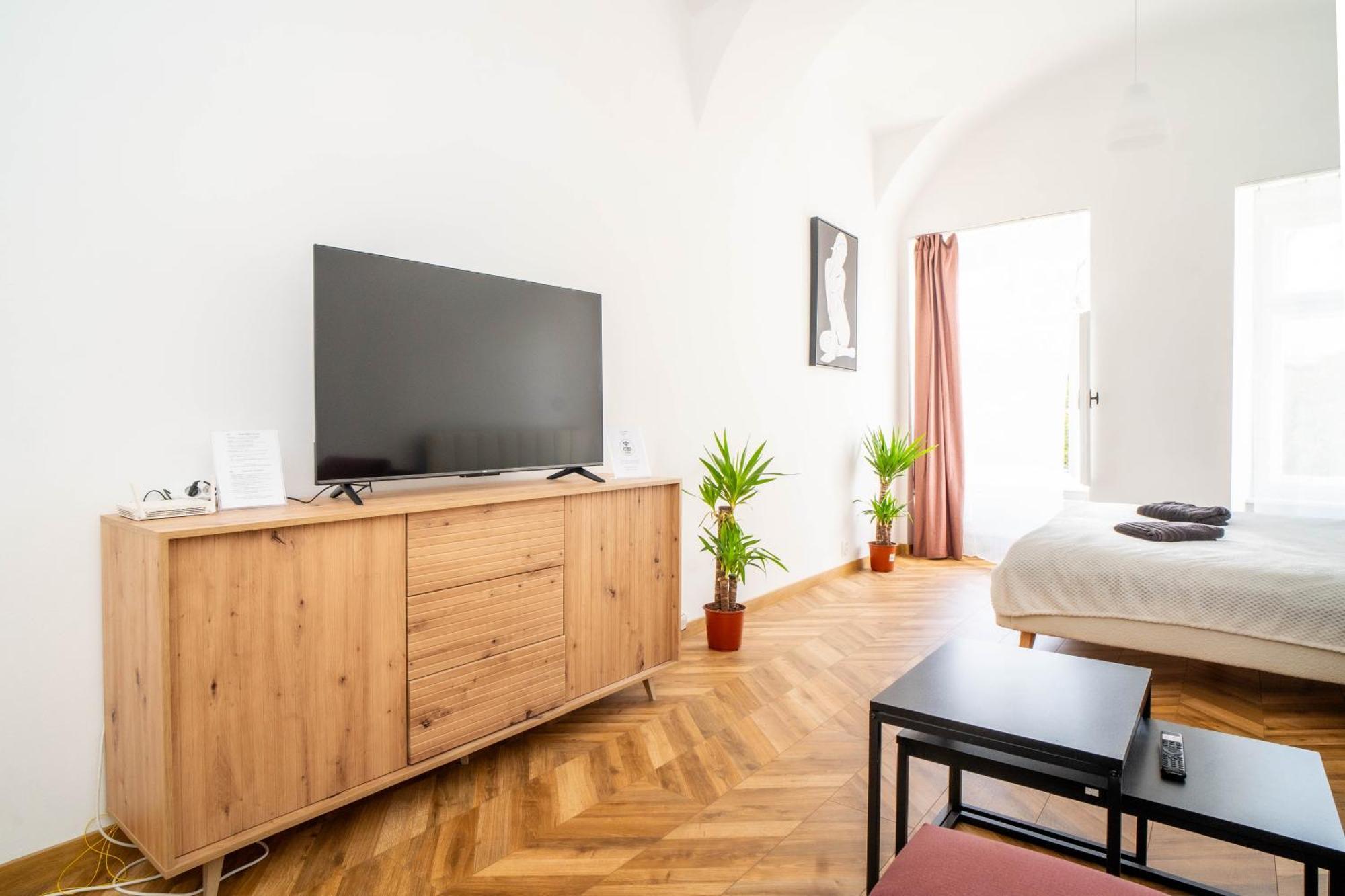 Luxapart III Beautiful Views Kosice Ngoại thất bức ảnh