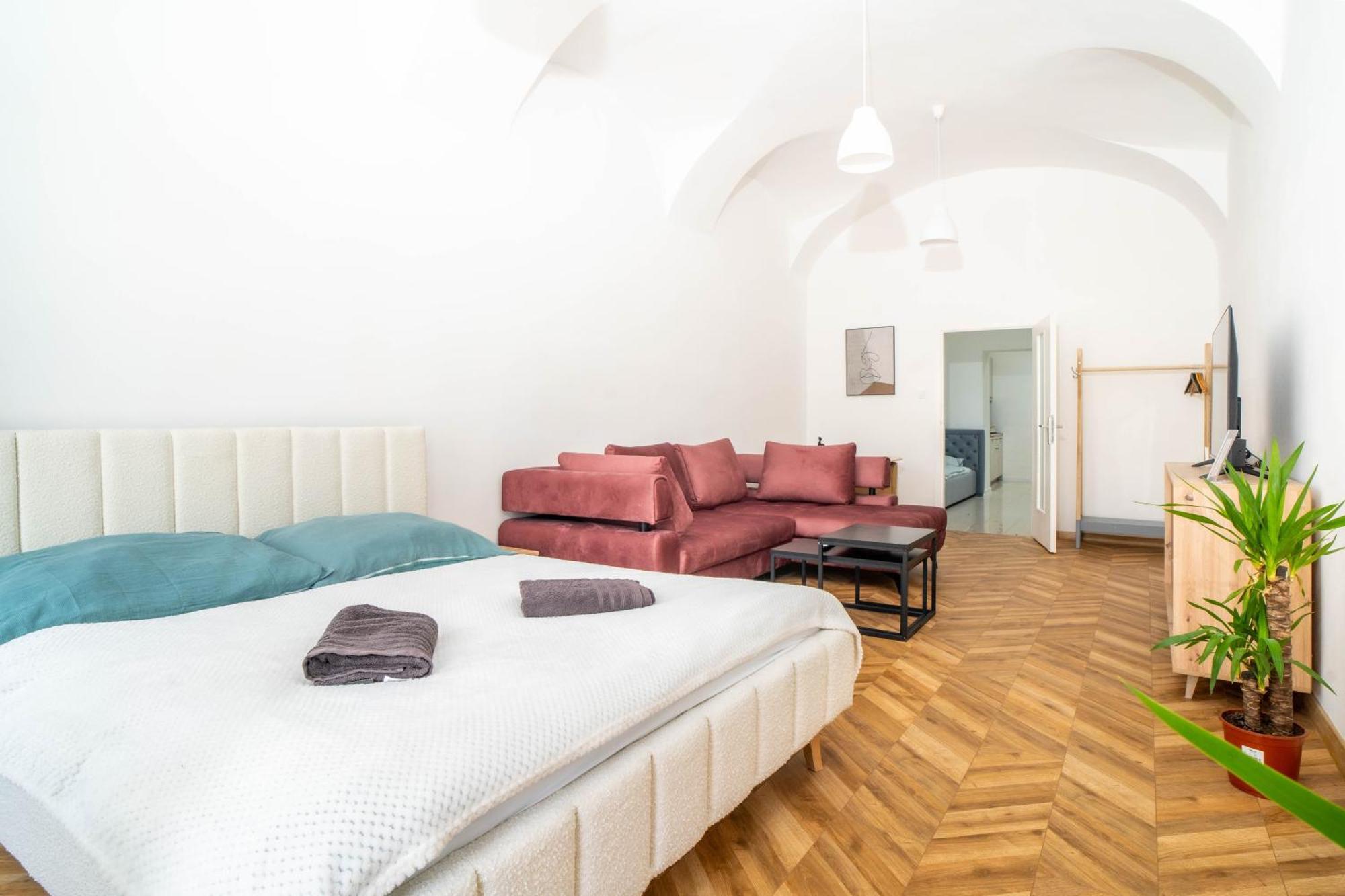 Luxapart III Beautiful Views Kosice Ngoại thất bức ảnh